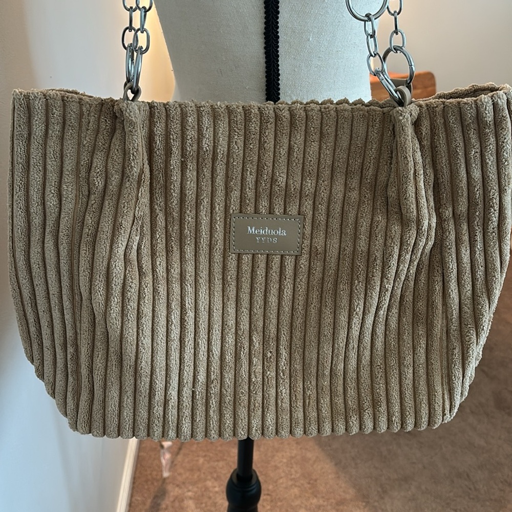 Tote